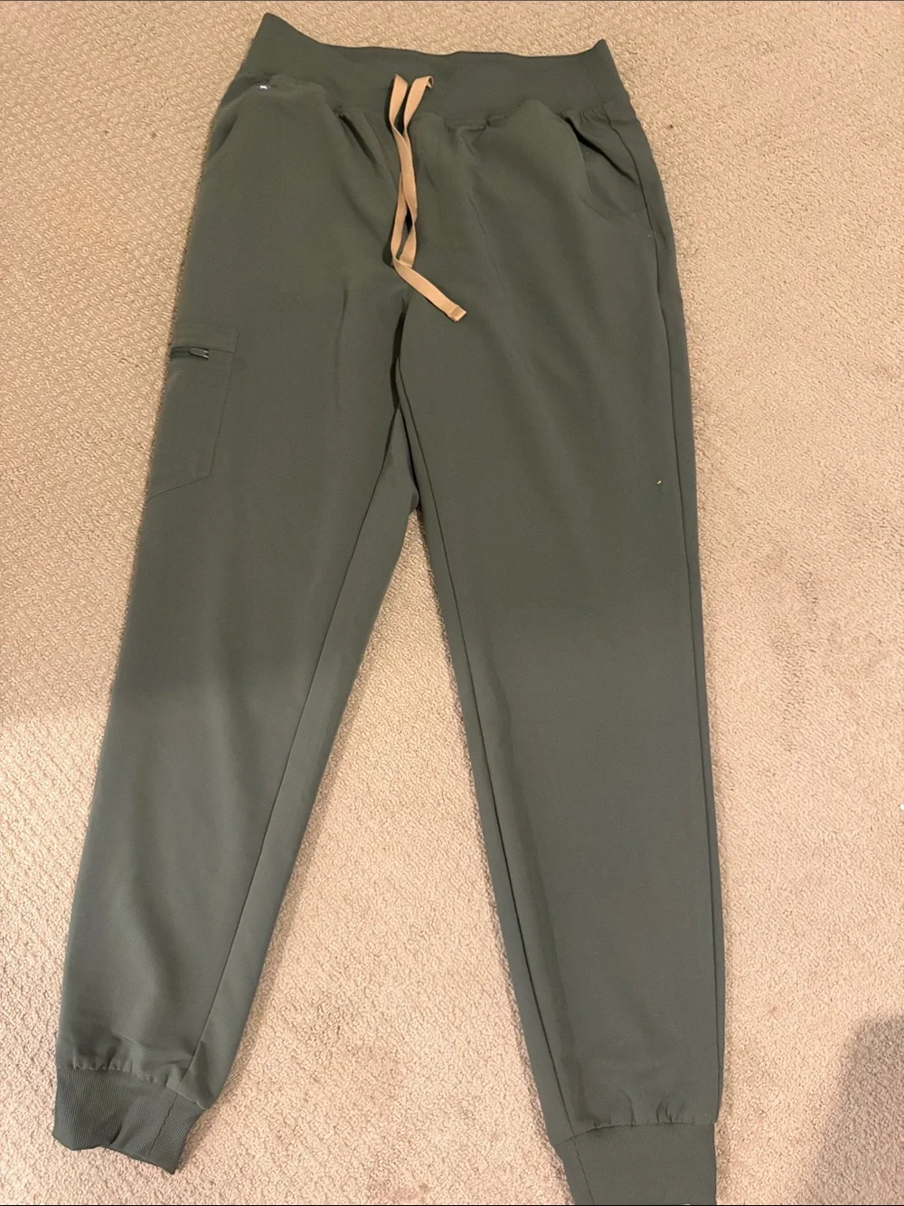 Women’s Olive Green FIGS Jogger Pants with Drawstring